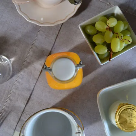 Bed & Breakfast Dimora Delle Donnole Alta 4*