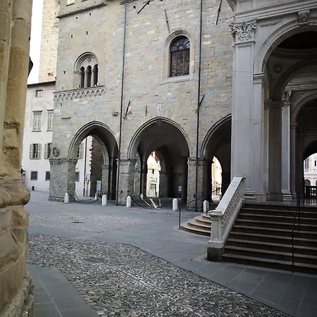 Dimora Delle Donnole Alta 4* Bergamo